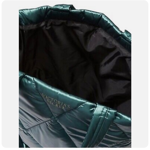 VICTORIA'S SECRET Metallic Turquoise Green Puffy Jacket Tote Bag - Picture 2 of 3